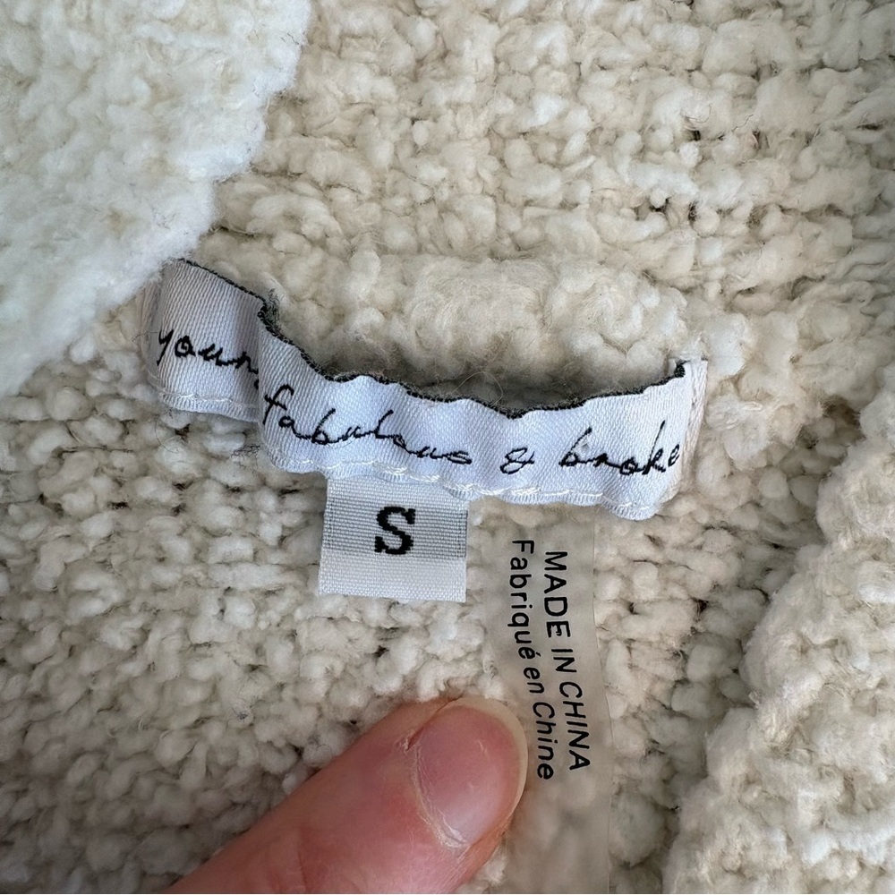 Young, Fabulous & Broke Ivory Teddy Bear Knit Open Front Cardigan – Size Small - Picture 6 of 10